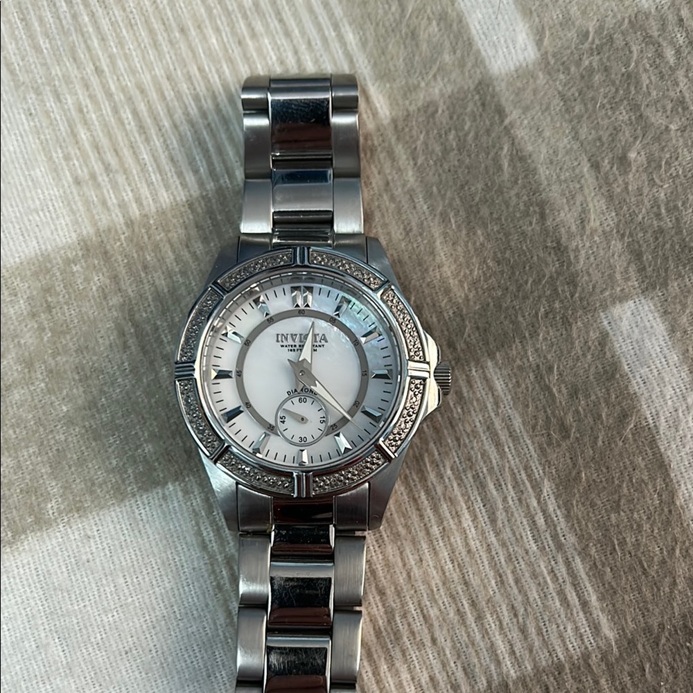 Invicta Silver Watch - Picture 2 of 10